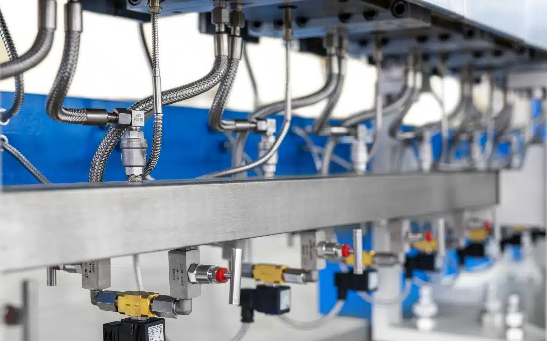 hệ thống làm mát máy đùn trục vít đồng trục